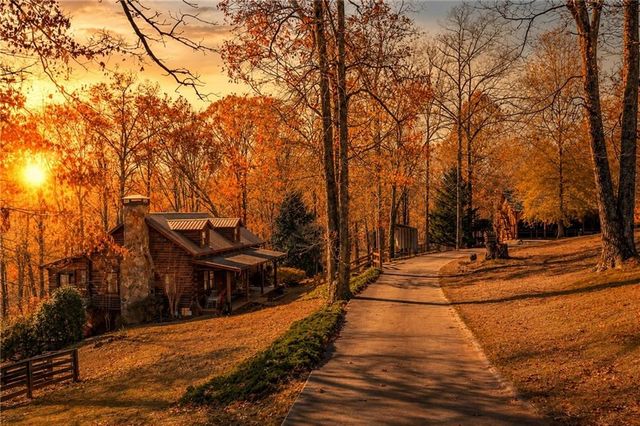 400 Foster Coltrane Lane, Ball Ground, GA 30107
