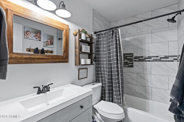 1617 N REVERE Street, Mesa, AZ 85201