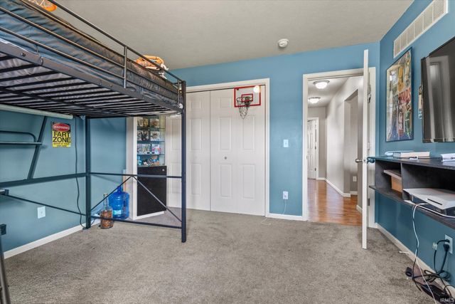 51807 Cresswell Drive, South Bend, IN 46628