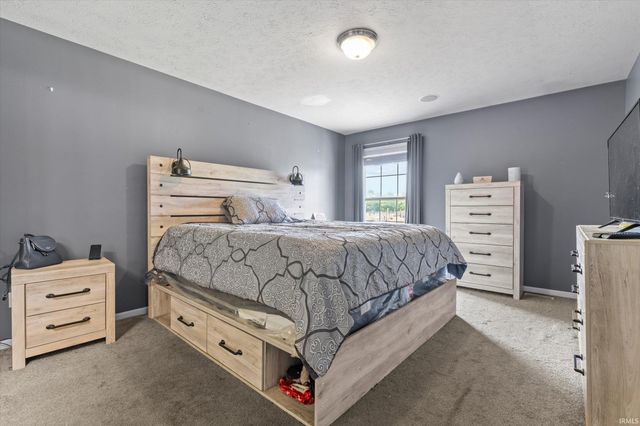 51807 Cresswell Drive, South Bend, IN 46628