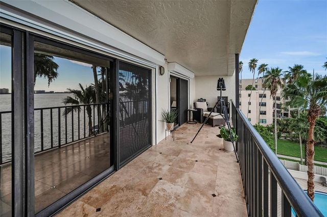 55 ROGERS STREET 402, Clearwater, FL 33756