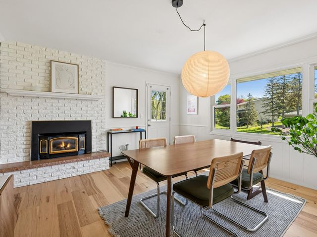 6401 Doron Lane, Edina, MN 55439