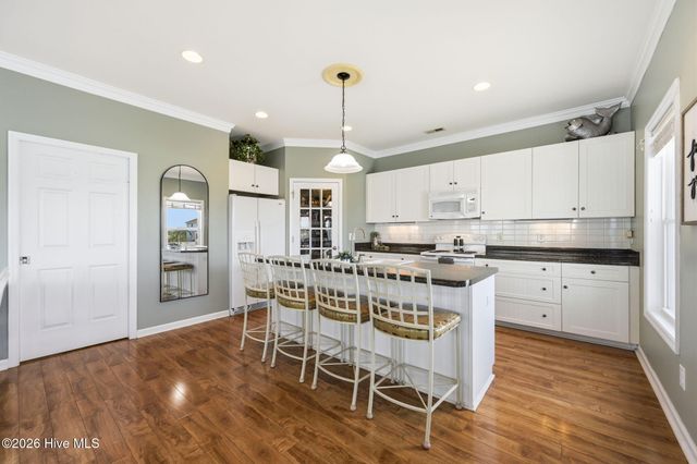 3055 3rd Street, Surf City, NC 28445