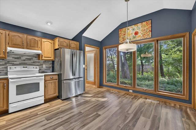 3708 Regal Ridge Circle, Rockford, IL 61114