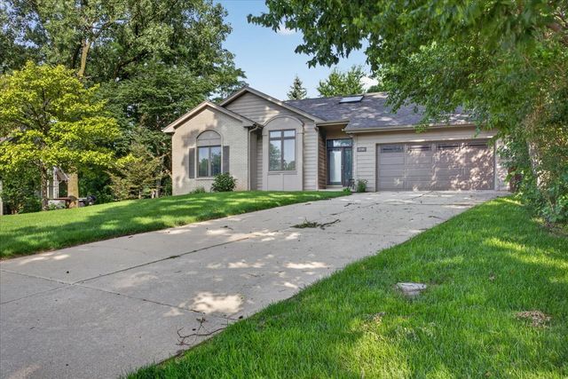 3708 Regal Ridge Circle, Rockford, IL 61114