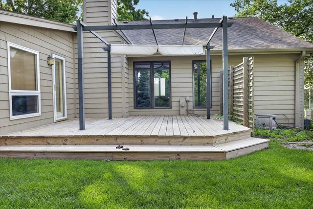 3708 Regal Ridge Circle, Rockford, IL 61114