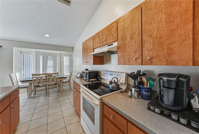 7435 LOBLOLLY AVENUE, Lakeland, FL 33810