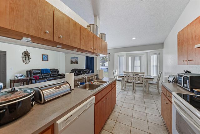 7435 LOBLOLLY AVENUE, Lakeland, FL 33810