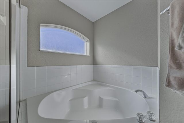 7435 LOBLOLLY AVENUE, Lakeland, FL 33810