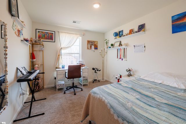 6031 Willutuck Drive, Boiling Springs, SC 29316