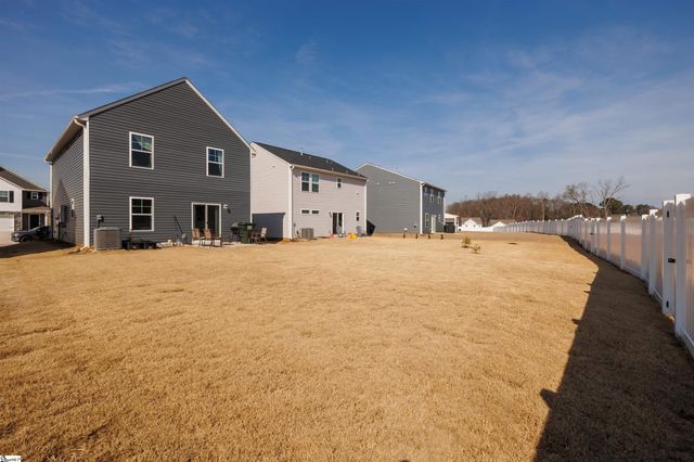 6031 Willutuck Drive, Boiling Springs, SC 29316