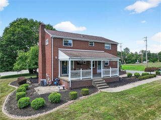 1705 HASSAM, Moon/crescent Twp, PA 15108
