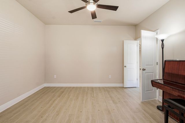 388 Lilly Bell Lane, Freeport, FL 32439