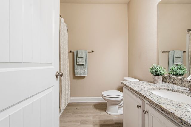 388 Lilly Bell Lane, Freeport, FL 32439