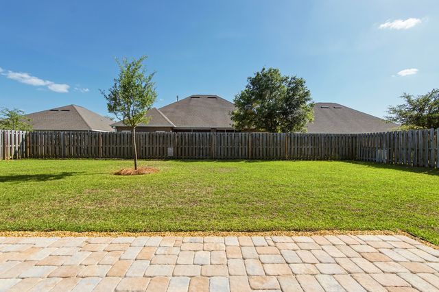 388 Lilly Bell Lane, Freeport, FL 32439