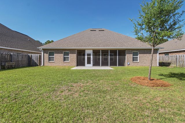 388 Lilly Bell Lane, Freeport, FL 32439