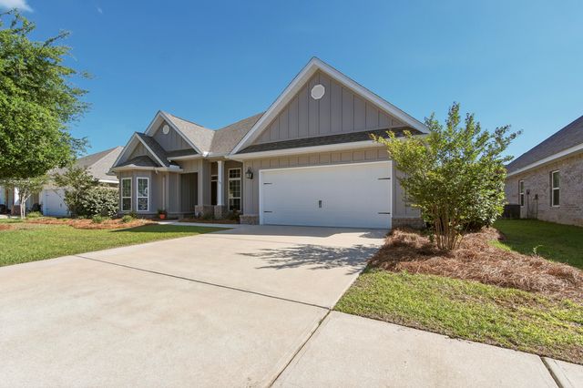 388 Lilly Bell Lane, Freeport, FL 32439