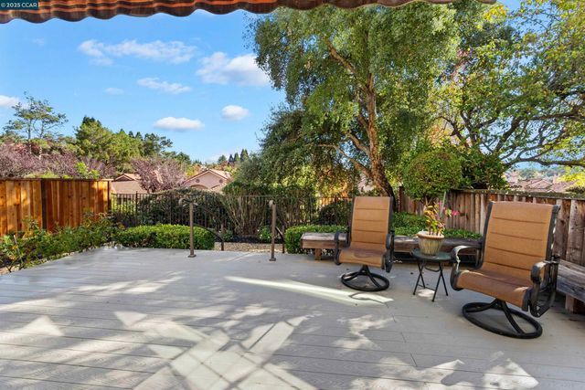 226 Lakeridge Way, San Ramon, CA 94582