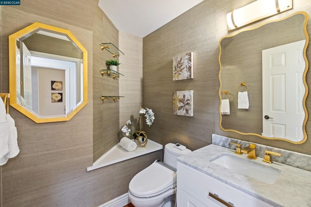 226 Lakeridge Way, San Ramon, CA 94582