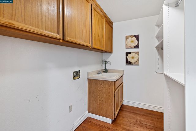 226 Lakeridge Way, San Ramon, CA 94582