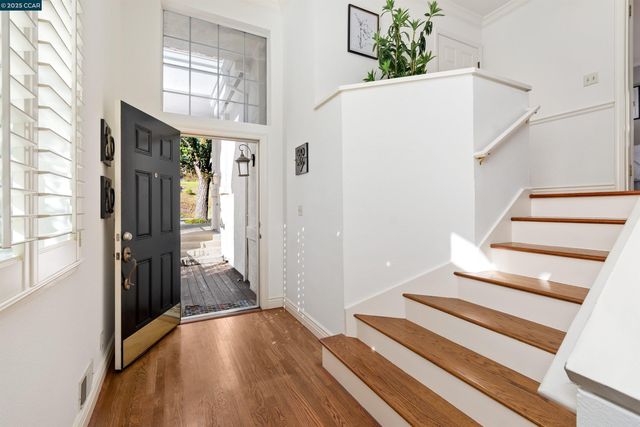 226 Lakeridge Way, San Ramon, CA 94582