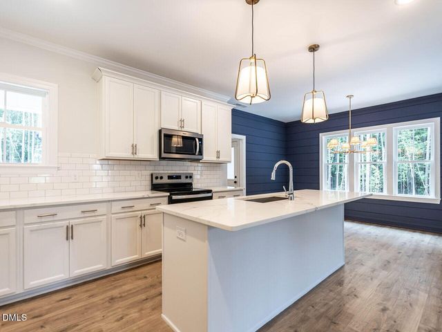 328 Green Pines Estates Drive, Kenly, NC 27542