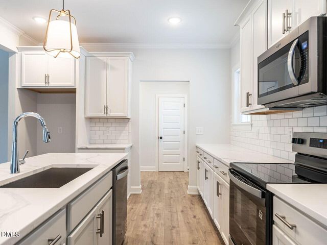 328 Green Pines Estates Drive, Kenly, NC 27542