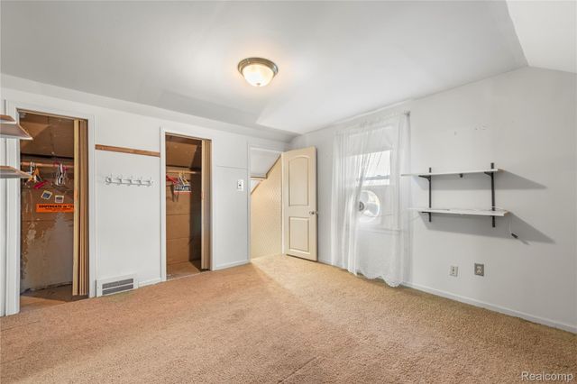 12833 Ward Street, Southgate, MI 48195