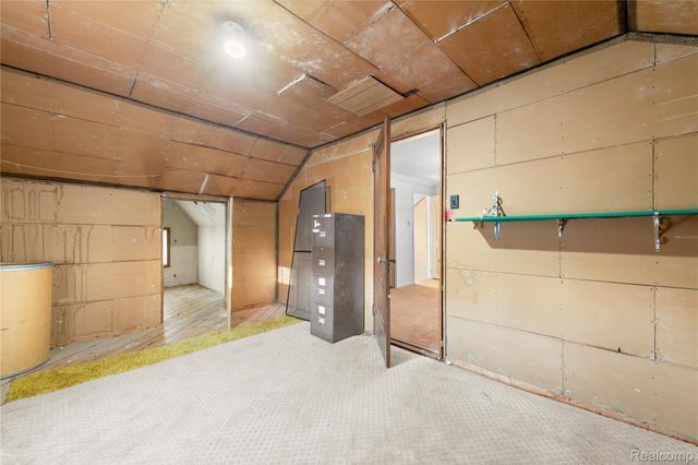 12833 Ward Street, Southgate, MI 48195