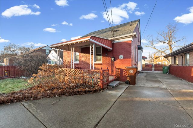 12833 Ward Street, Southgate, MI 48195