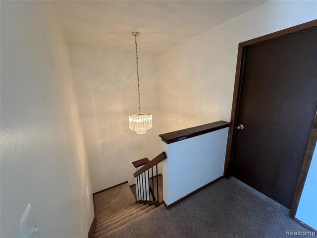 5216 Brett Court, West Bloomfield, MI 48322
