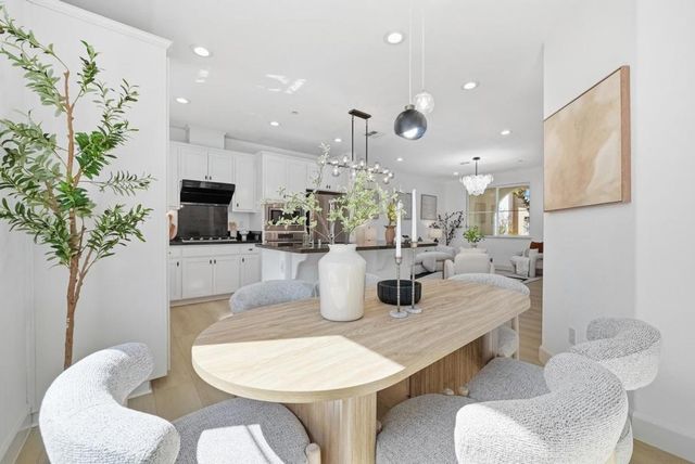 321 Santa Diana Terrace, Sunnyvale, CA 94085