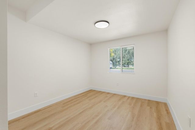 532 E Alpine Ave, Stockton, CA 95204