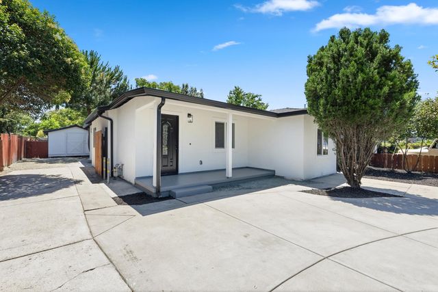 532 E Alpine Ave, Stockton, CA 95204