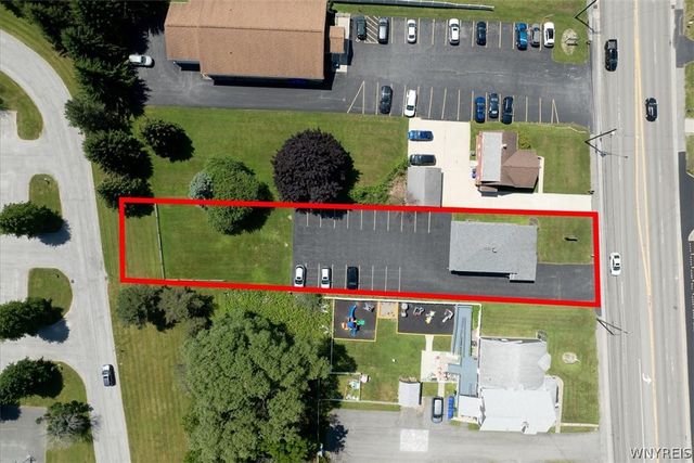 3723 Seneca Street, West Seneca, NY 14224