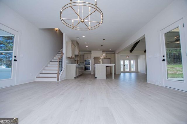 103 Red Oak Lane, Carrollton, GA 30116