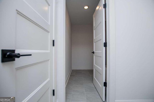 103 Red Oak Lane, Carrollton, GA 30116