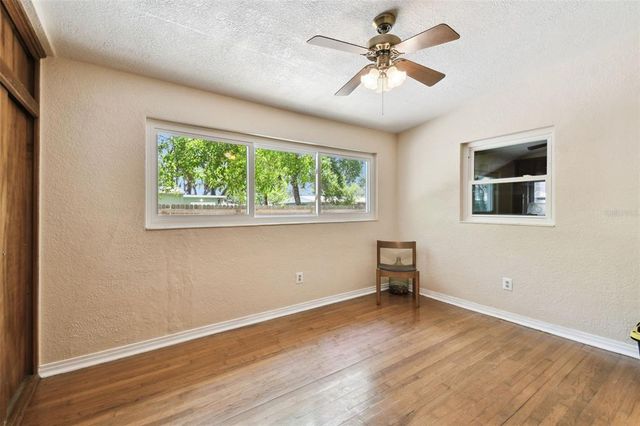 422 DUNEDIN CIRCLE, Temple Terrace, FL 33617