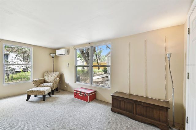 422 DUNEDIN CIRCLE, Temple Terrace, FL 33617