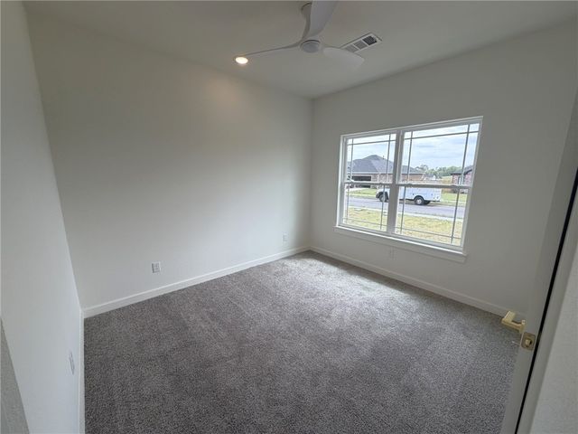 1310 Big Oak Drive, Alma, AR 72921