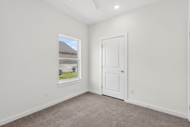 1310 Big Oak Drive, Alma, AR 72921