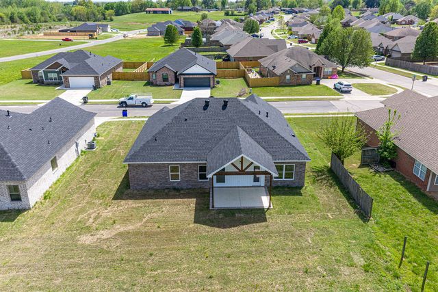 1310 Big Oak Drive, Alma, AR 72921