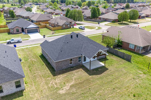 1310 Big Oak Drive, Alma, AR 72921