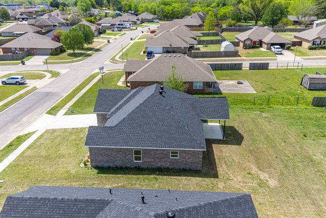 1310 Big Oak Drive, Alma, AR 72921