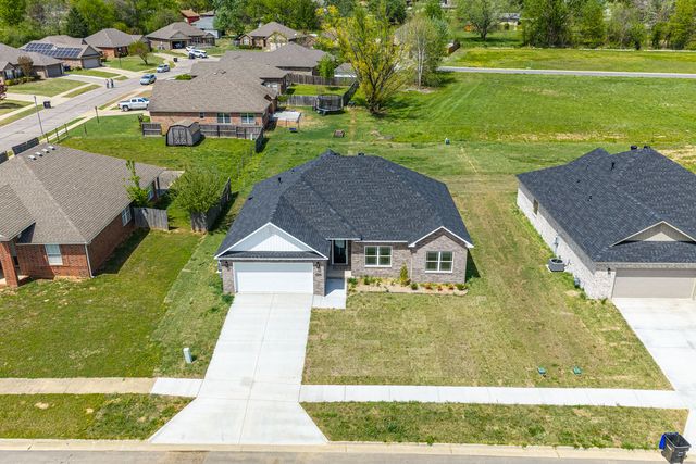 1310 Big Oak Drive, Alma, AR 72921