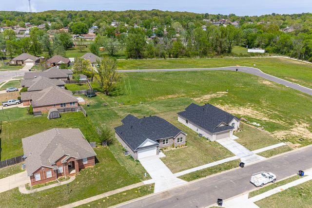 1310 Big Oak Drive, Alma, AR 72921