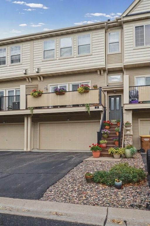 4363 Victor Path 3, Hugo, MN 55038 — exterior