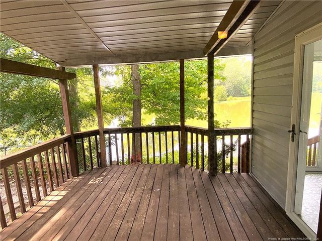 216 Stirling Drive, Lumberton, NC 28358