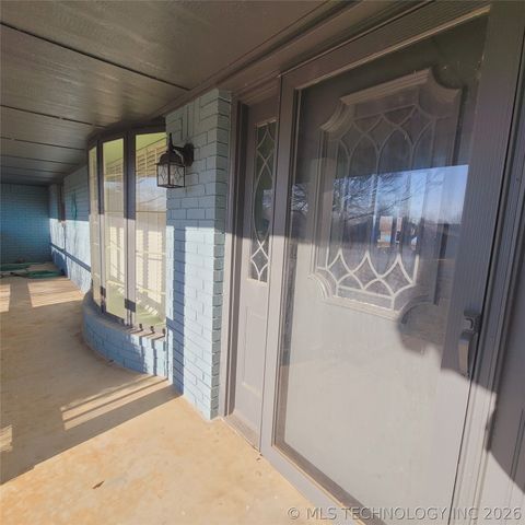 105 Lakeview Drive, Eufaula, OK 74432