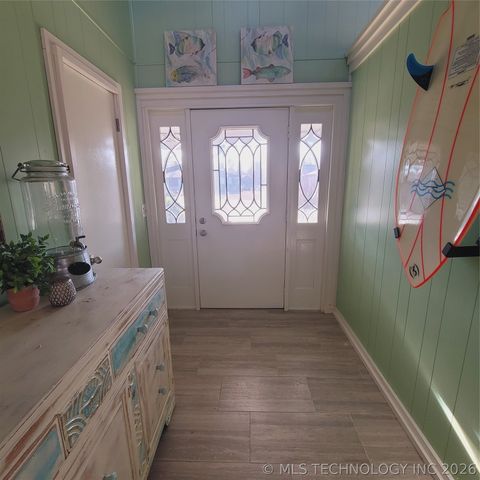 105 Lakeview Drive, Eufaula, OK 74432